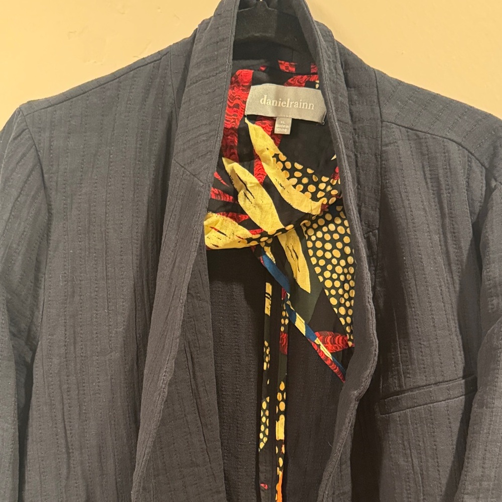 Daniel Rainn Black Women's Blazer with Patterned Lining - Picture 8 of 9